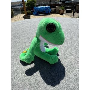 Adorable Green‎ lizard Plush Toy with Big Eyes and Yellow Heart Detail